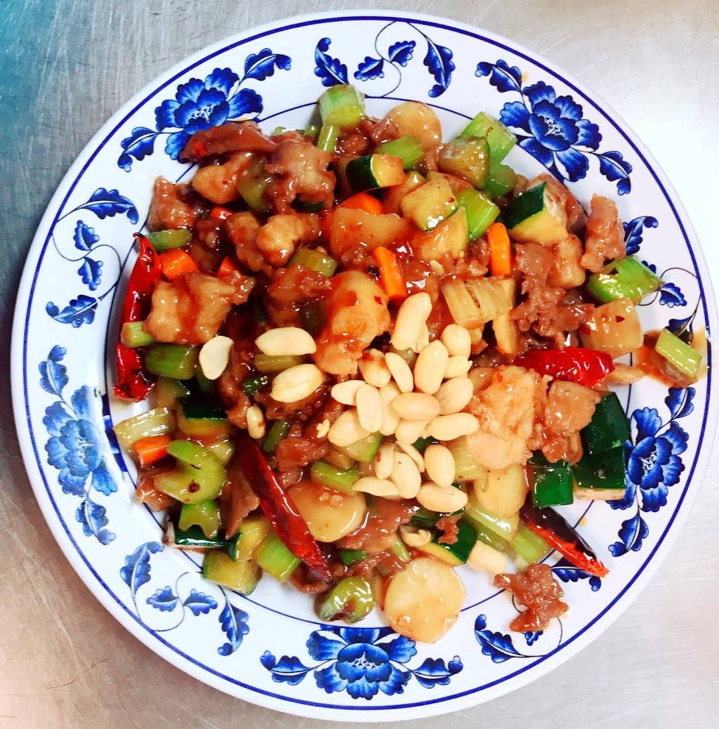 LUCKY CHINA Chinese food 180 S Stephanie St 150, Henderson, NV 89012