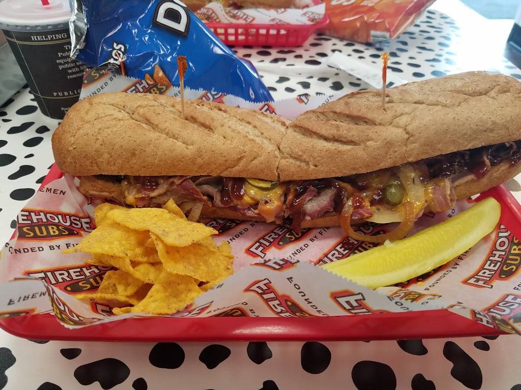 Firehouse Subs | meal delivery | 4845 Bryant Irvin Rd, Fort Worth, TX 76132, USA | 8172948000 OR +1 817-294-8000