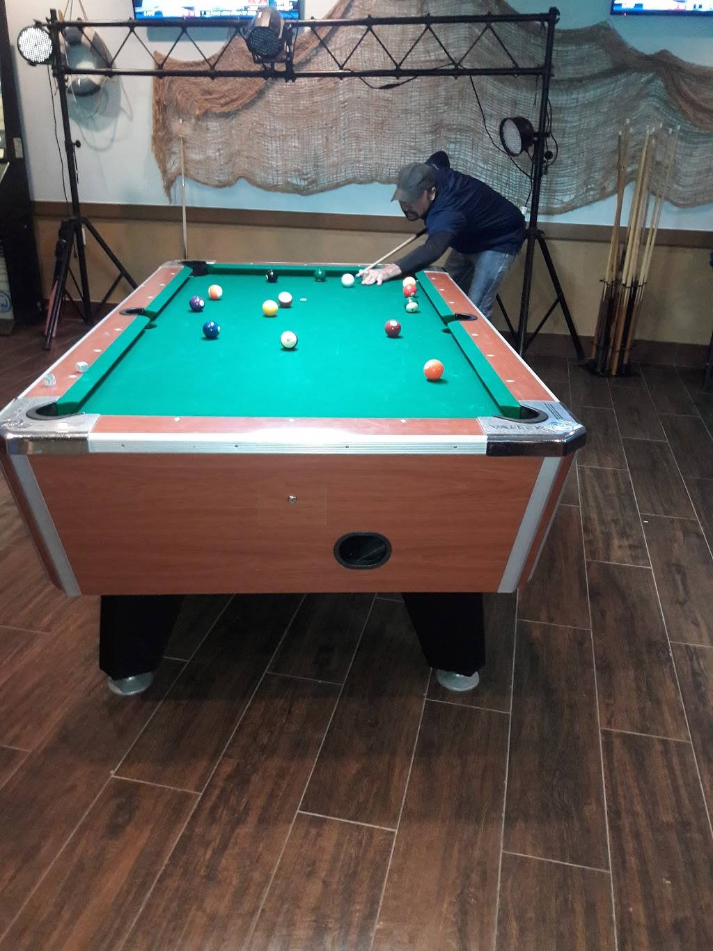Boondocks at Cedar Creek Lake | restaurant | 2101 E Cedar Creek Pkwy, Seven Points, TX 75143, USA | 9034320732 OR +1 903-432-0732