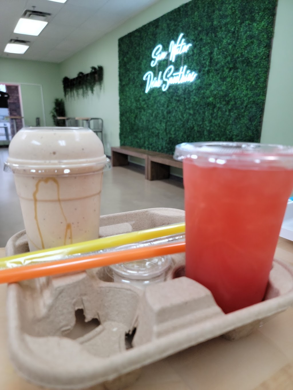 Core Energy Nutrition | cafe | 614 E Dupont Rd, Fort Wayne, IN 46825, USA | 2607393146 OR +1 260-739-3146