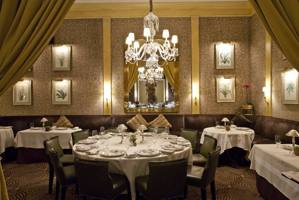 The Carlyle Restaurant | restaurant | 35 E 76th St, New York, NY 10021, USA | 2127441600 OR +1 212-744-1600