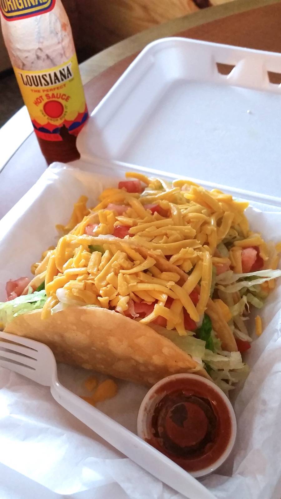 Sylvias Mexican Restaurant | restaurant | 617 TX-123, Stockdale, TX 78160, USA | 8309963233 OR +1 830-996-3233