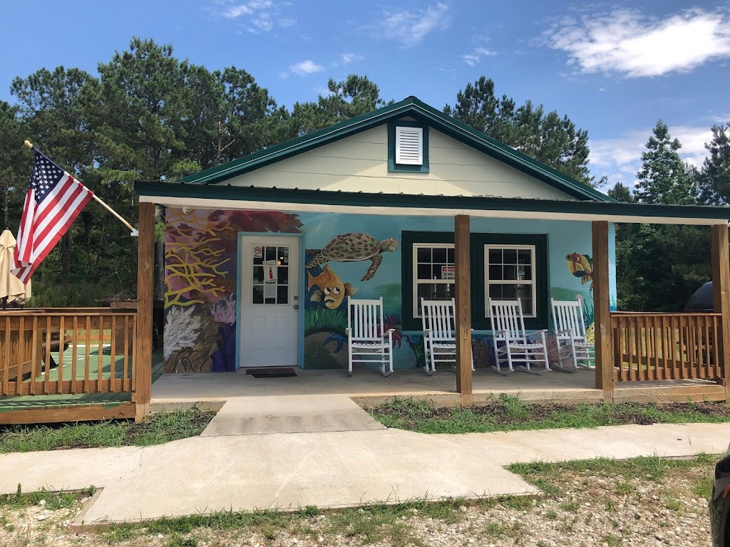 Monicas Crab Shack | restaurant | 2006 Industrial Park Rd, Abbeville, AL 36310, USA | 3344418386 OR +1 334-441-8386