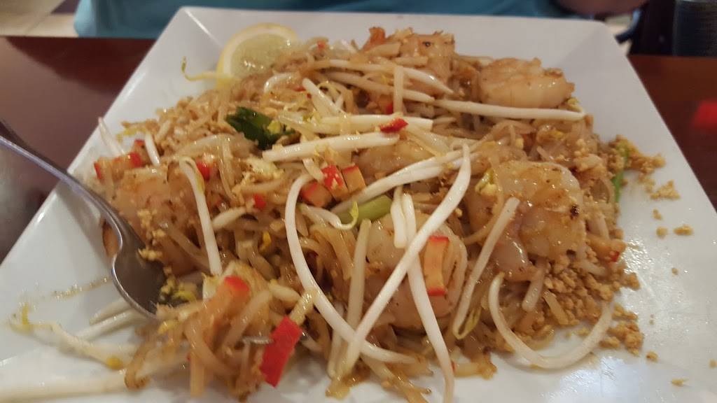 Bangkok St. Thai Restaurant | 3073 Nutley Street, Fairfax, VA 22031, USA