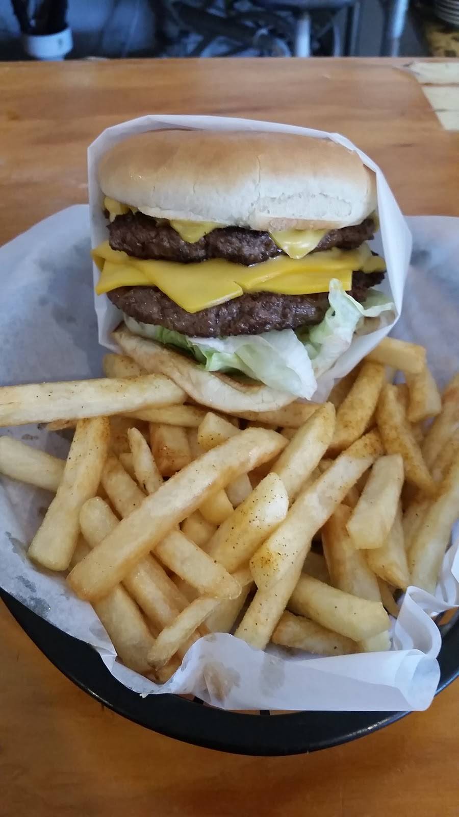 Kittys Cafe | cafe | 18904 Farm to Market Rd 1488, Magnolia, TX 77355, USA | 2812524160 OR +1 281-252-4160