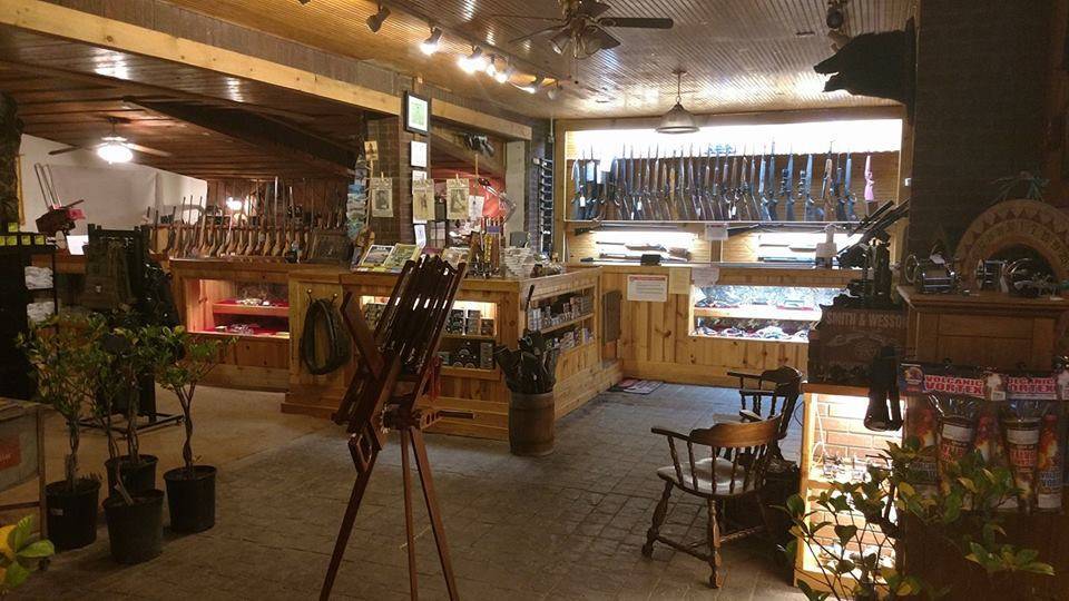Chicora Sporting Goods & Sandwich Shop & Deli | restaurant | 123 N Main St, Chicora, PA 16025, USA | 7244454530 OR +1 724-445-4530