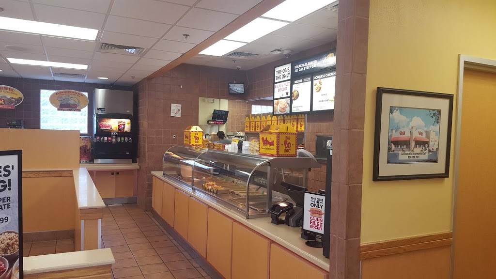 Bojangles Famous Chicken n Biscuits | restaurant | 310 Springdale Dr, Clinton, SC 29325, USA | 8649381082 OR +1 864-938-1082