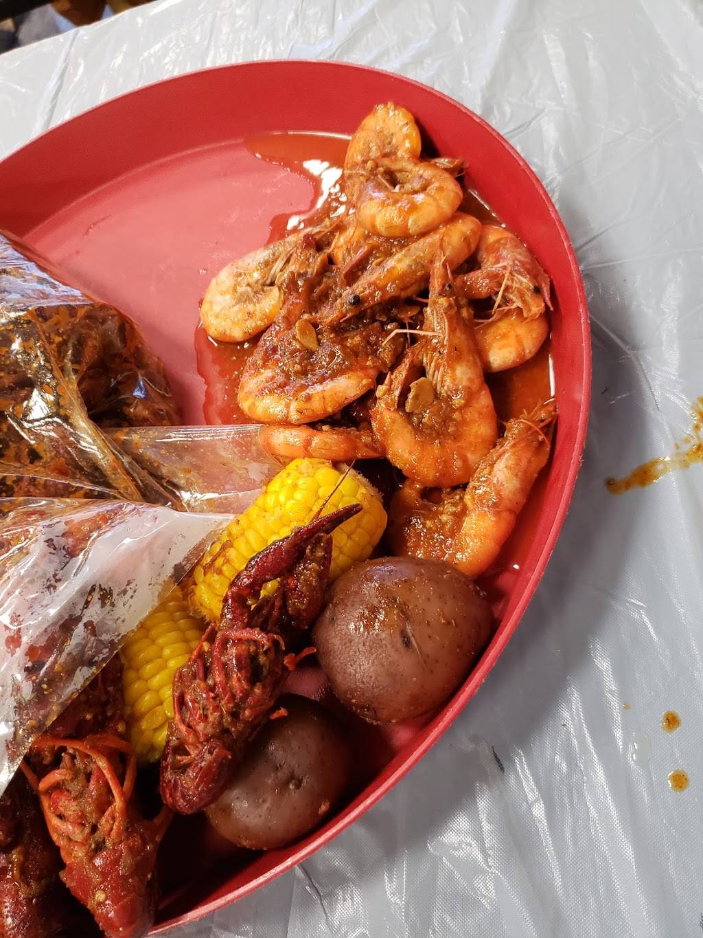 LA Crawfish | restaurant | 939 Bay Area Blvd, Webster, TX 77598, USA | 8329055154 OR +1 832-905-5154