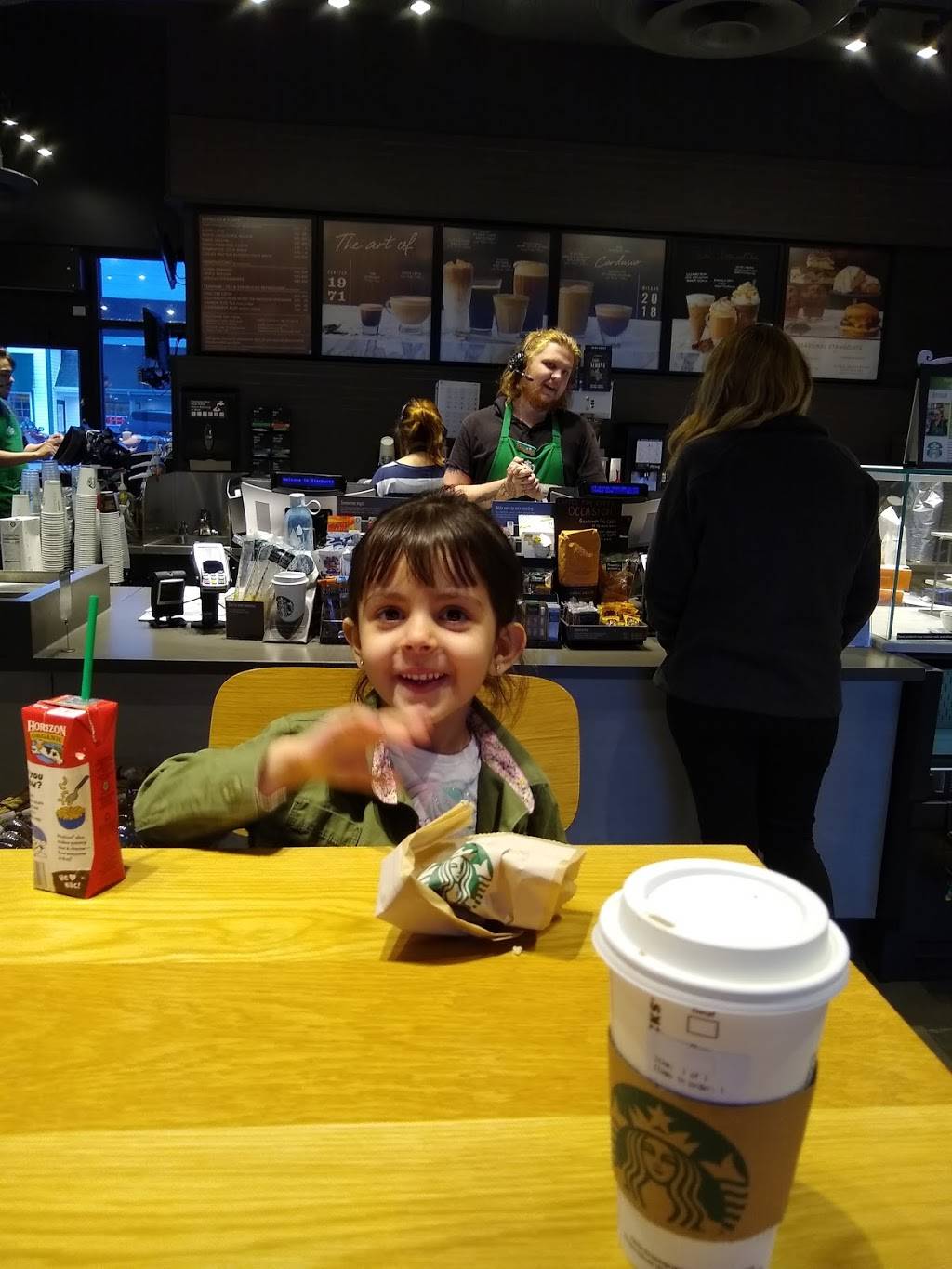 Starbucks | cafe | 1900 N Bishop Ave, Rolla, MO 65401, USA | 5732611670 OR +1 573-261-1670