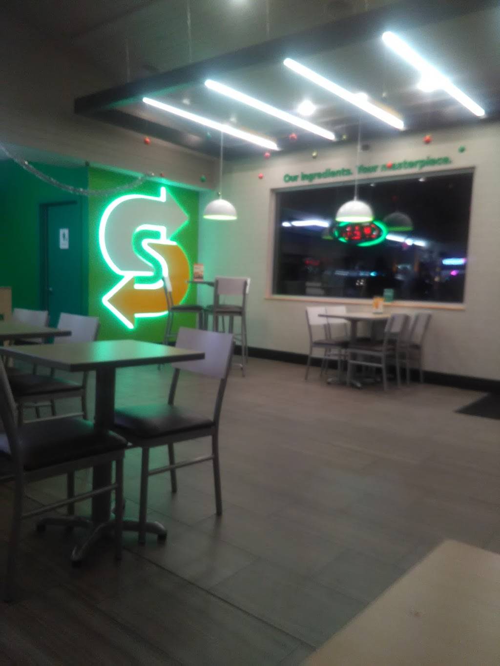 Subway | restaurant | 3 Shaler Dr, Waupun, WI 53963, USA | 9203249799 OR +1 920-324-9799