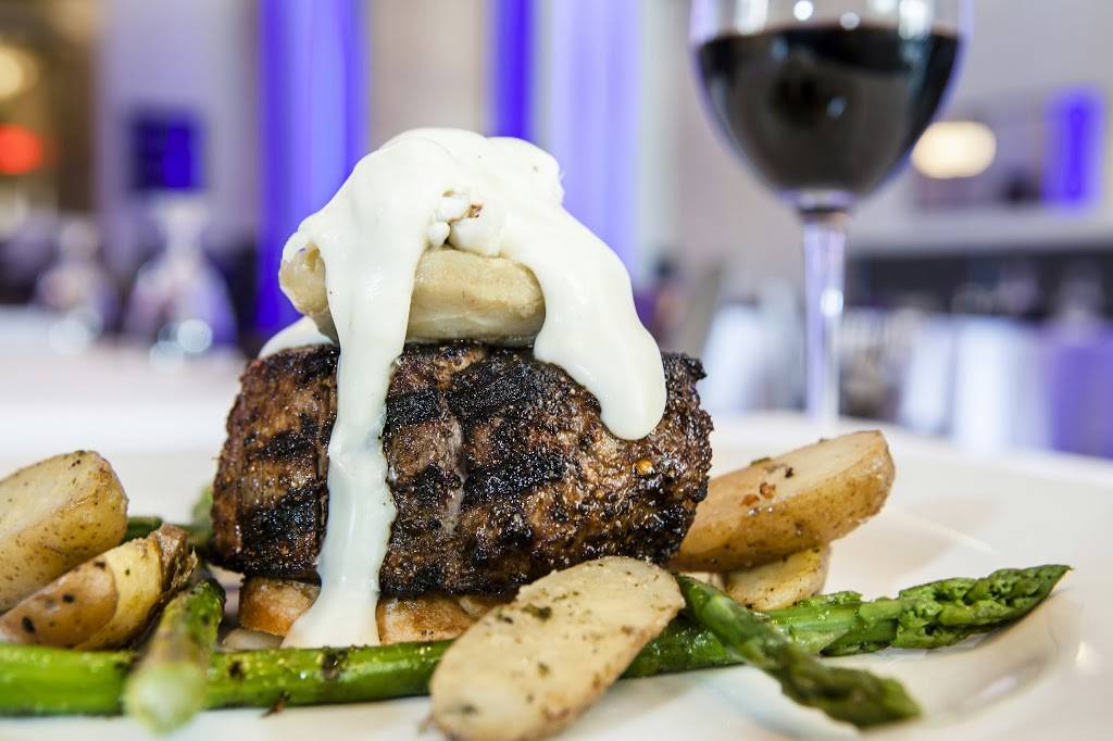 Éclair Bistro | night club | 216 E Virginia, McKinney, TX 75069, USA | 2147014409 OR +1 214-701-4409