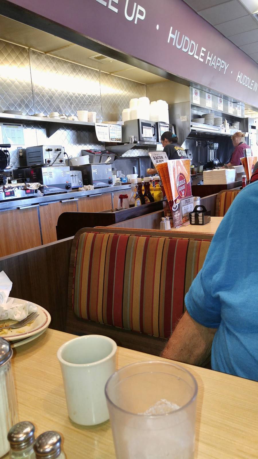 Huddle House | meal takeaway | 3106 US-431, Roanoke, AL 36274, USA | 3348636424 OR +1 334-863-6424