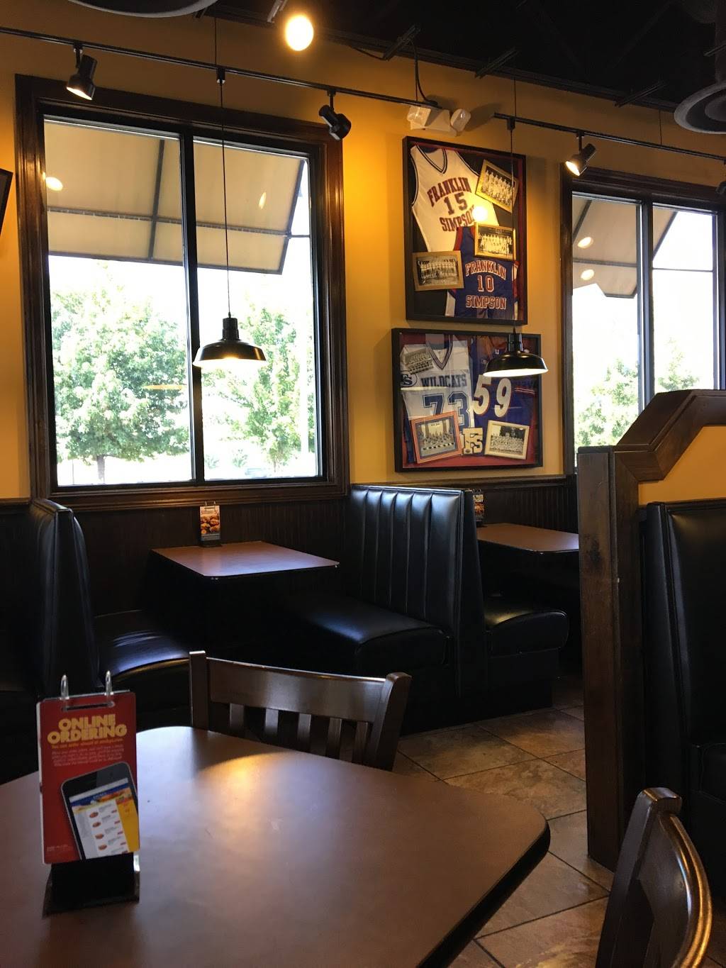 Zaxbys Chicken Fingers & Buffalo Wings | restaurant | 1551 Nashville Rd, Franklin, KY 42134, USA | 2705866707 OR +1 270-586-6707