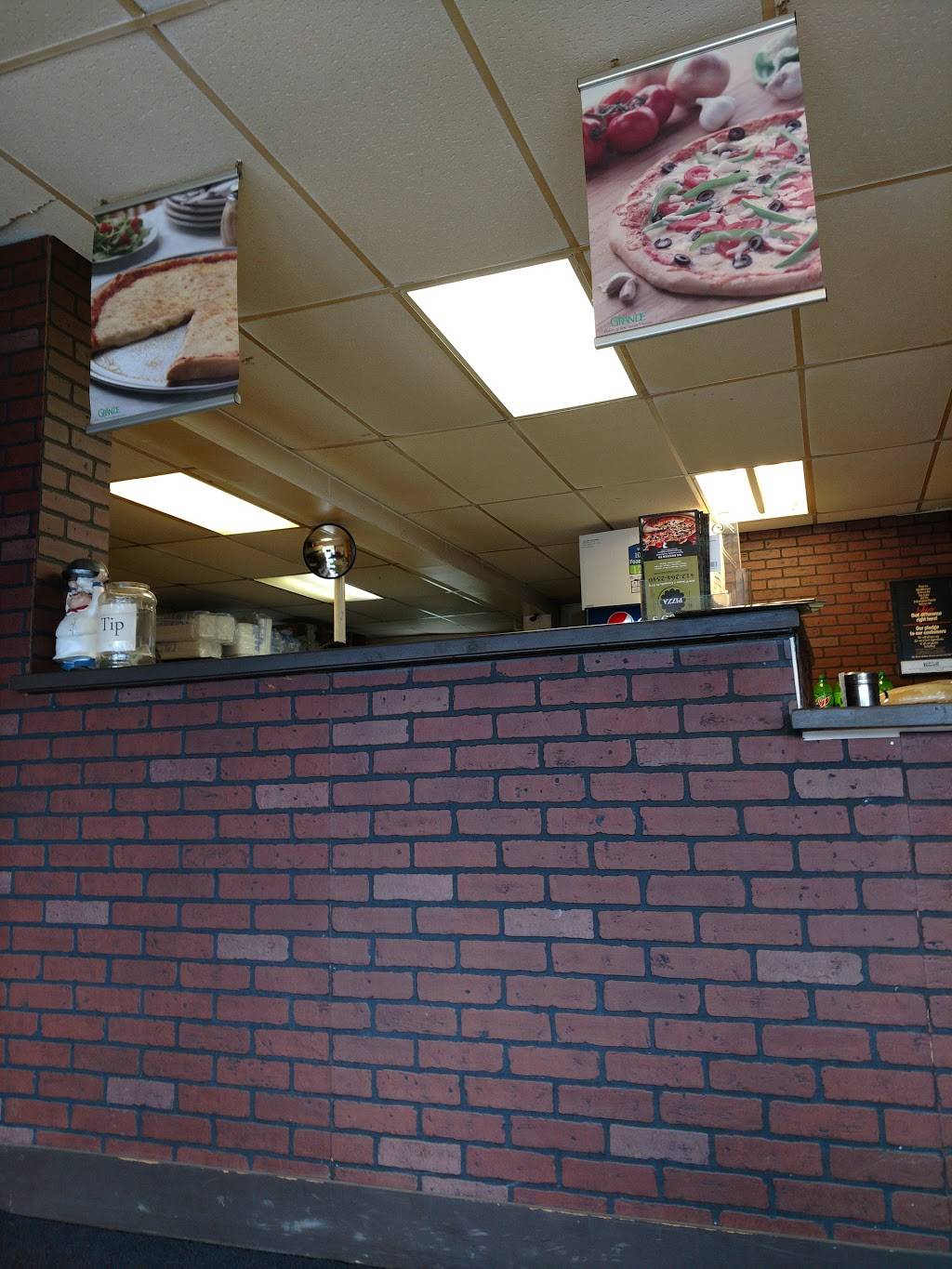 Nicco's Pizzaria Restaurant 1610 5th Ave, Coraopolis, PA 15108, USA