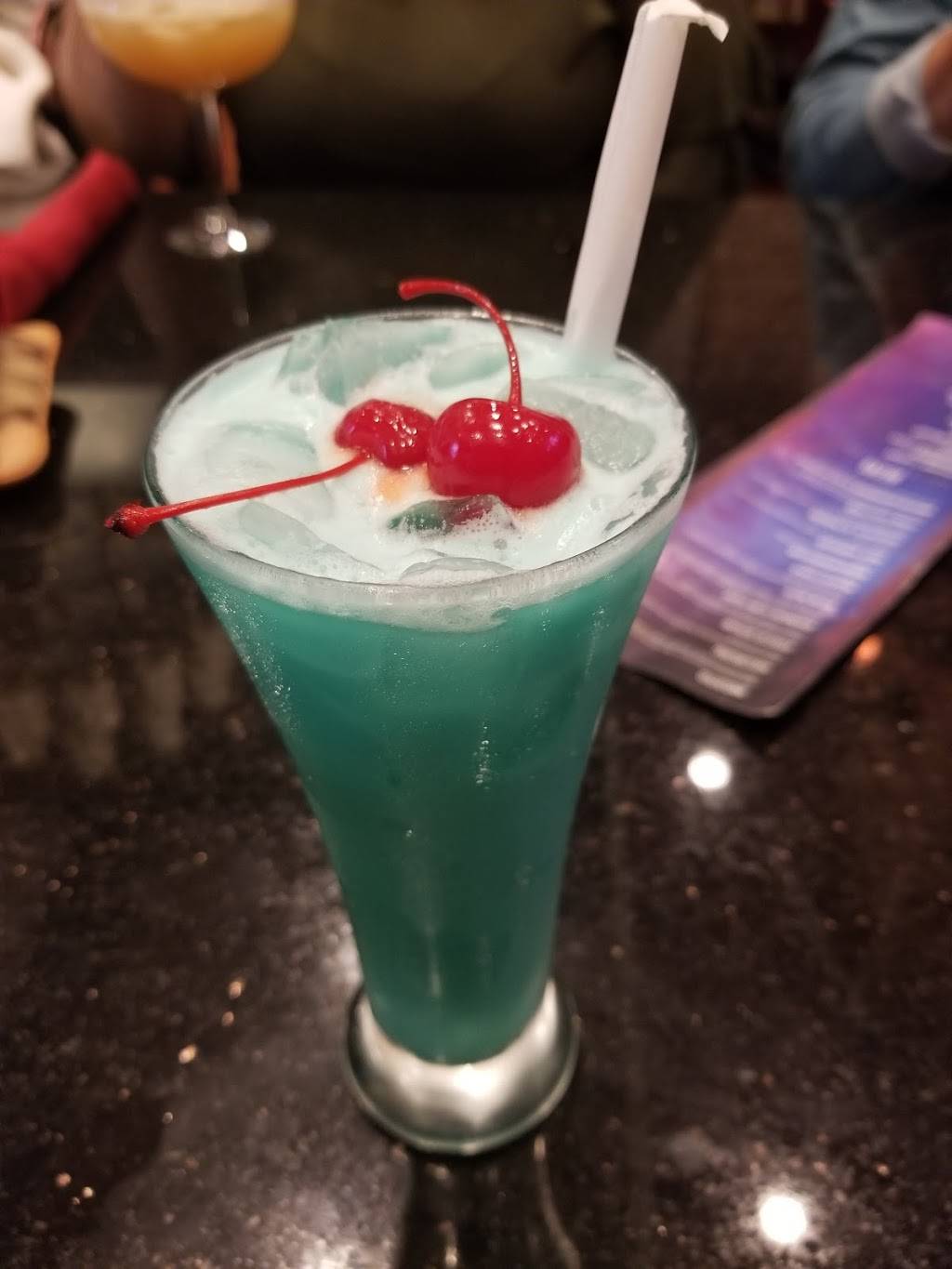 Garys Restaurant and Bar | night club | 26 Andover St, Lowell, MA 01852, USA | 9784558565 OR +1 978-455-8565