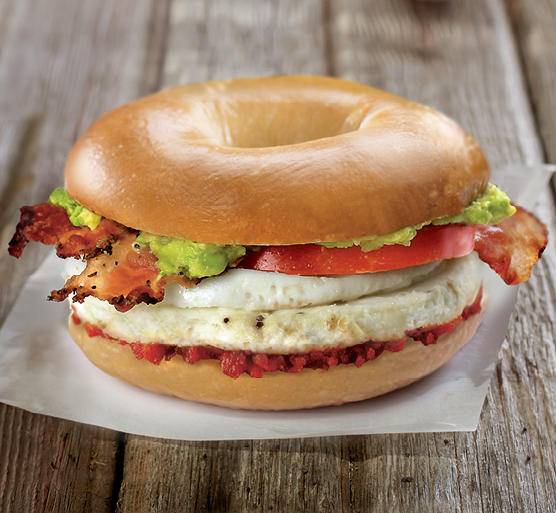 Brueggers Bagels | bakery | 45 E Main St, Avon, CT 06001, USA | 8606741755 OR +1 860-674-1755