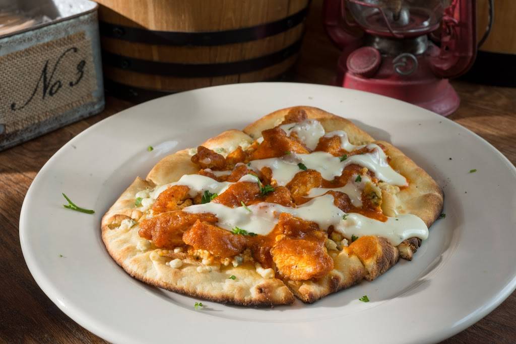 The Alburtis Tavern | restaurant | 106 S Main St, Alburtis, PA 18011, USA | 6109280404 OR +1 610-928-0404