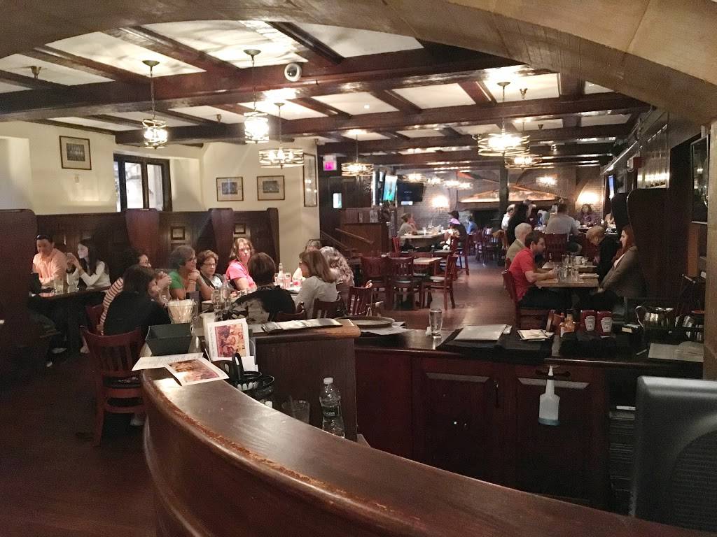 Yankee Doodle Tap Room Restaurant 10 Palmer Square E