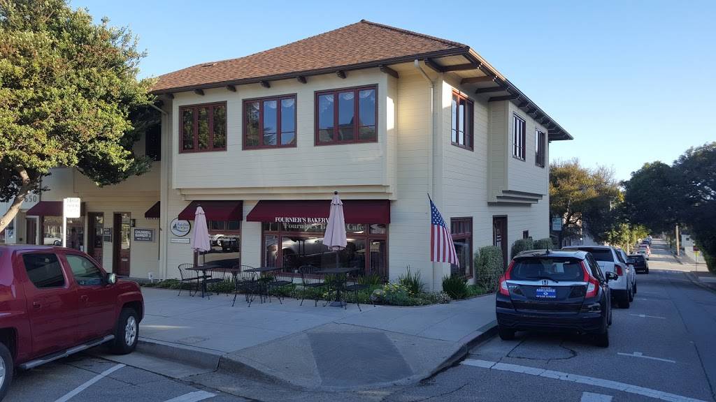 Fourniers Bakery Cafe | 650 Lighthouse Ave, Pacific Grove, CA 93950, USA