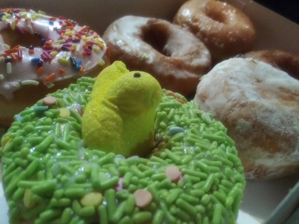 Dunkin | bakery | 26905 Newport Rd Suite 100, Menifee, CA 92584, USA | 9517238123 OR +1 951-723-8123