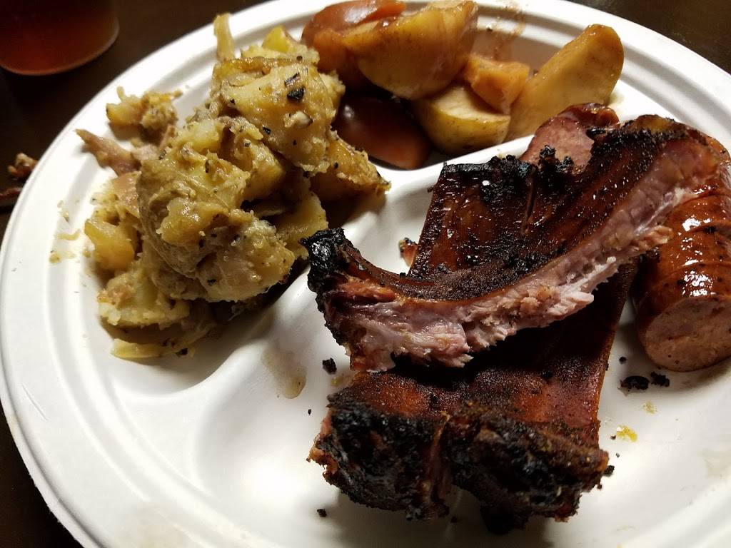 Jimmy Vegas Smokehouse | restaurant | 40120 Industrial Park Cir, Georgetown, TX 78626, USA | 5125772813 OR +1 512-577-2813