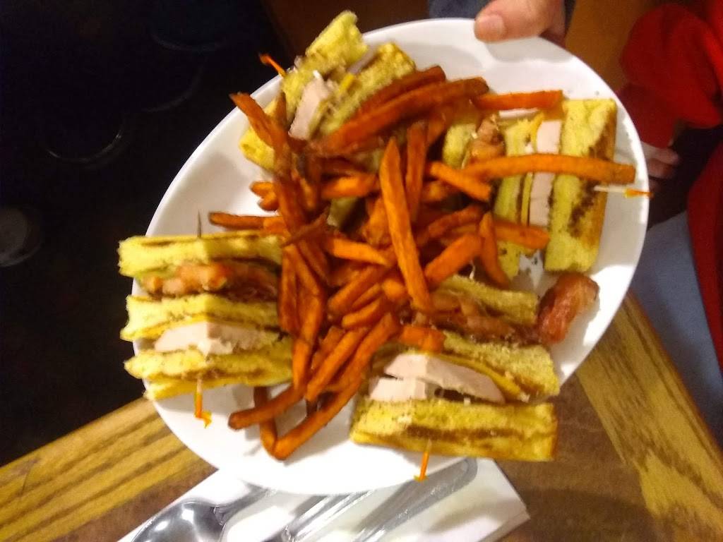 Sharis Cafe and Pies | bakery | 1926 McLoughlin Blvd, Oregon City, OR 97045, USA | 5036579183 OR +1 503-657-9183