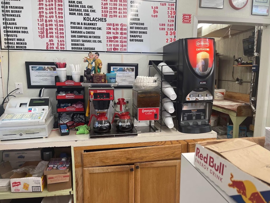Donut Palace | restaurant | 4210 Victory Dr, Marshall, TX 75672, USA | 9034718357 OR +1 903-471-8357