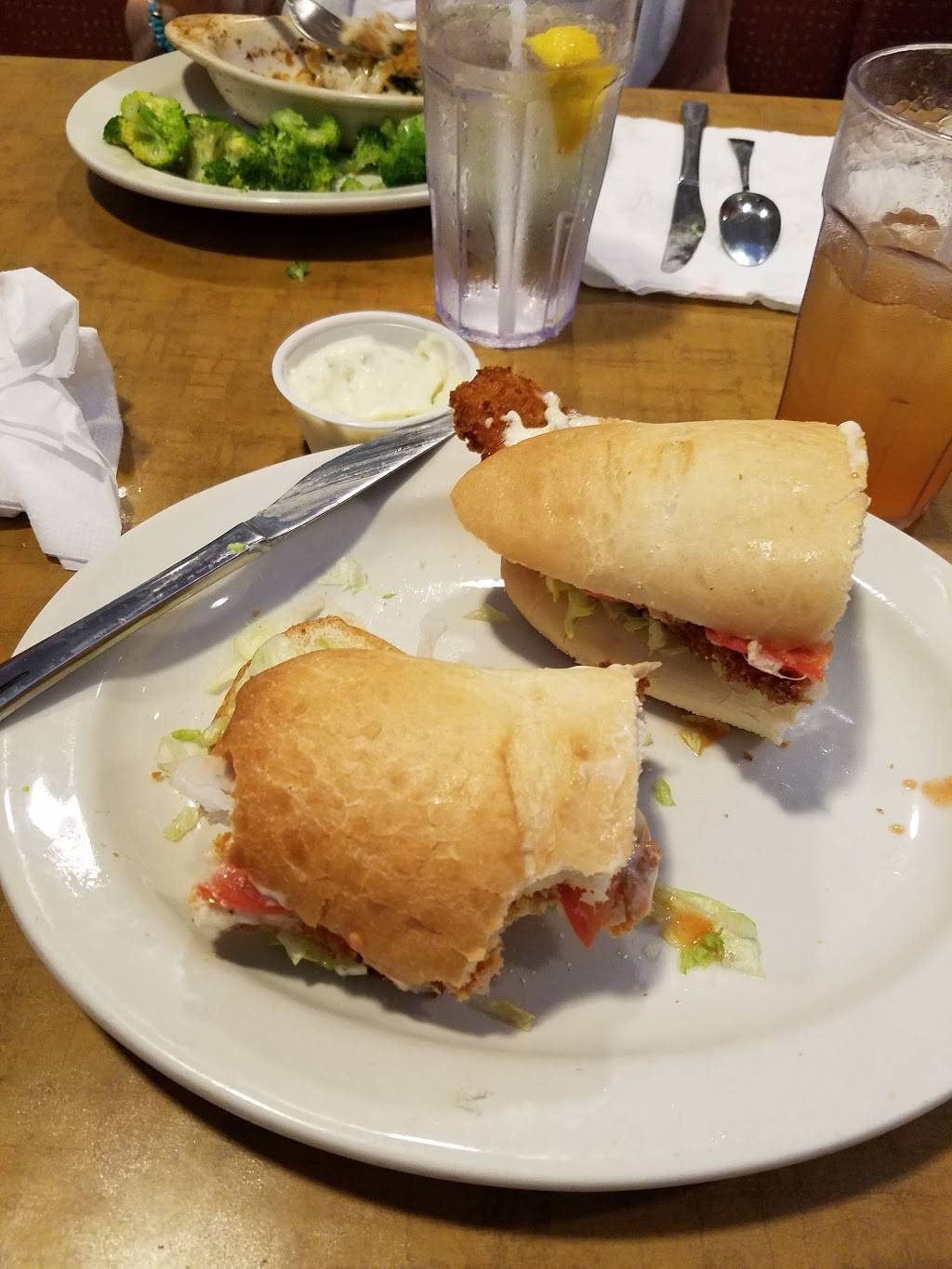 Eatn Park | restaurant | 5100 Clairton Blvd, Pittsburgh, PA 15236, USA | 4128820258 OR +1 412-882-0258