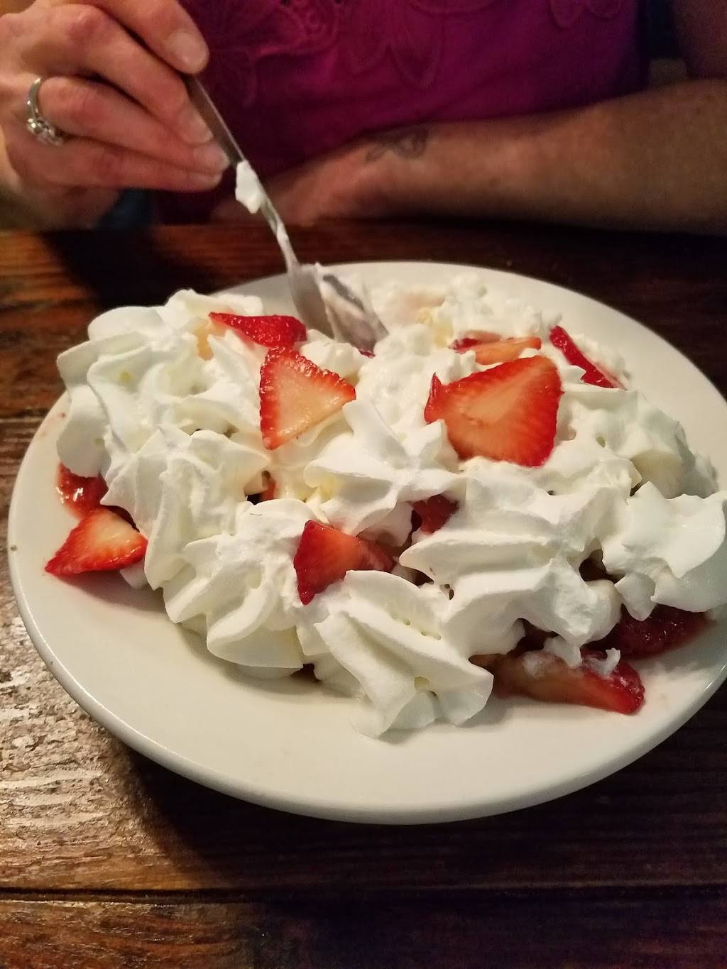 Claunch Café | cafe | 400 S Main St, Tuscumbia, AL 35674, USA | 2563860222 OR +1 256-386-0222
