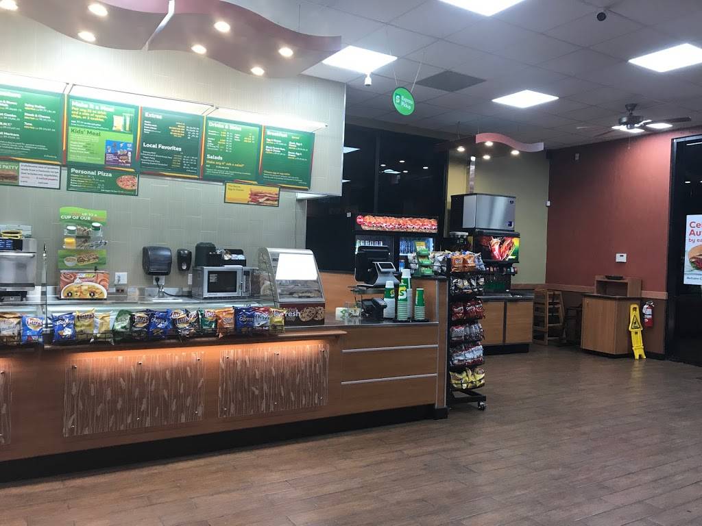 Subway | restaurant | 50 Wilson Blvd S, Naples, FL 34117, USA | 2393167951 OR +1 239-316-7951