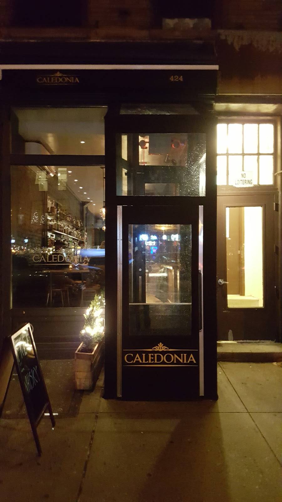 Caledonia Bar | restaurant | 424 Amsterdam Ave, New York, NY 10024, USA | 9173882342 OR +1 917-388-2342