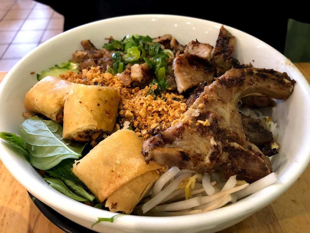 Pho Cafe | meal delivery | 232 W Cermak Rd, Chicago, IL 60616, USA | 3126009636 OR +1 312-600-9636