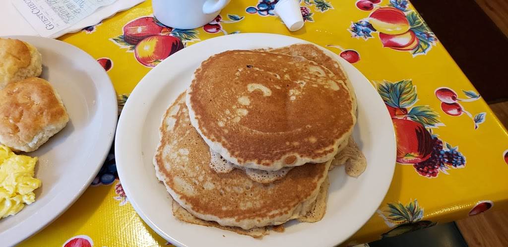 West Street Diner | restaurant | 2076 West St, Germantown, TN 38138, USA | 9017572191 OR +1 901-757-2191