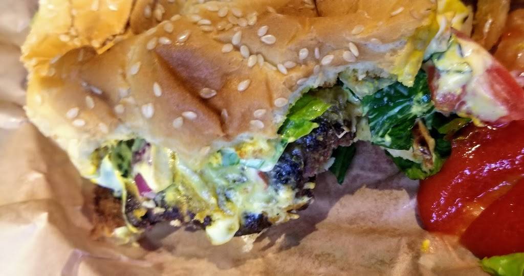 Blind Swine | restaurant | 28601 OK-125, Monkey Island, OK 74331, USA | 9182577183 OR +1 918-257-7183