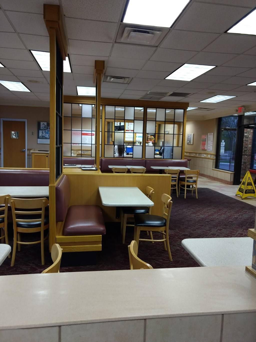 Wendy's - Restaurant | 606 S Main St, Englewood, OH 45322, USA