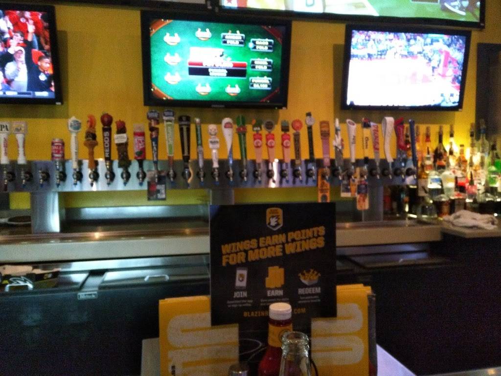 Buffalo Wild Wings Meal takeaway 4711 W 29th St, Greeley, CO 80634, USA