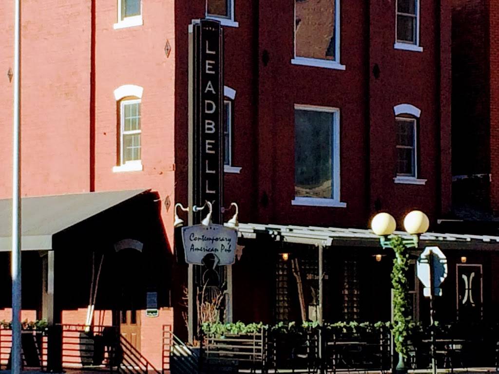 LeadBelly | restaurant | 301 N 8th St, Lincoln, NE 68508, USA | 4022618849 OR +1 402-261-8849