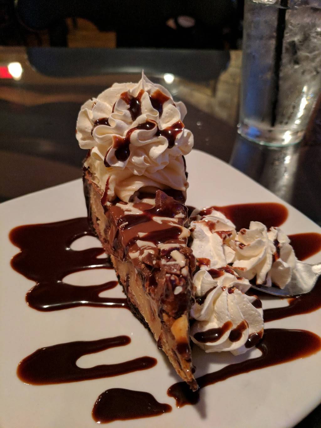 Kahills Restaurant and pub | restaurant | 1791 N Mecklenburg Ave, South Hill, VA 23970, USA | 4344476941 OR +1 434-447-6941