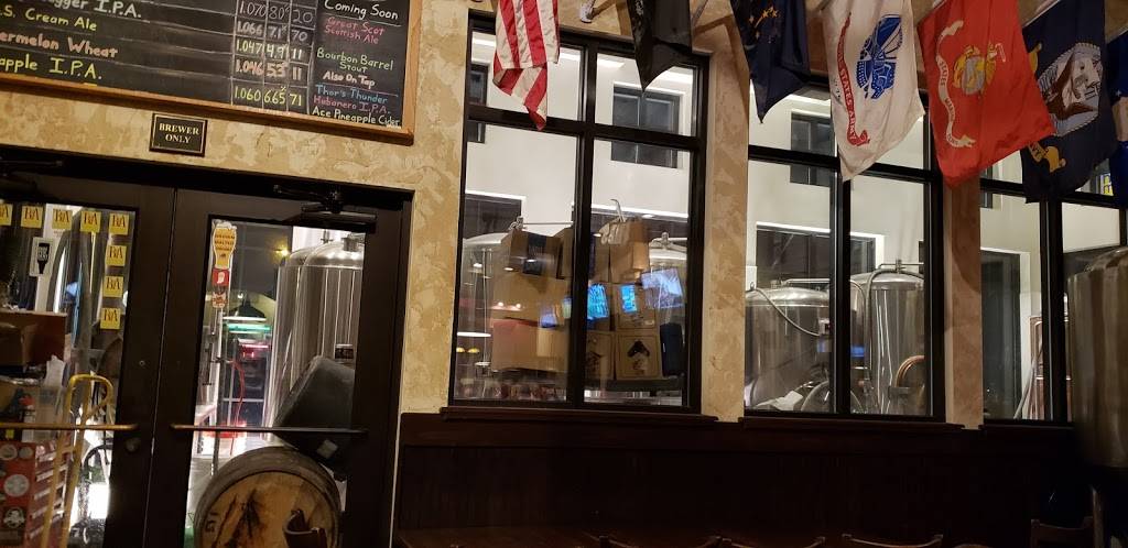 Half Moon Restaurant & Brewery | restaurant | 4051 S Lafountain St, Kokomo, IN 46902, USA | 7654552739 OR +1 765-455-2739