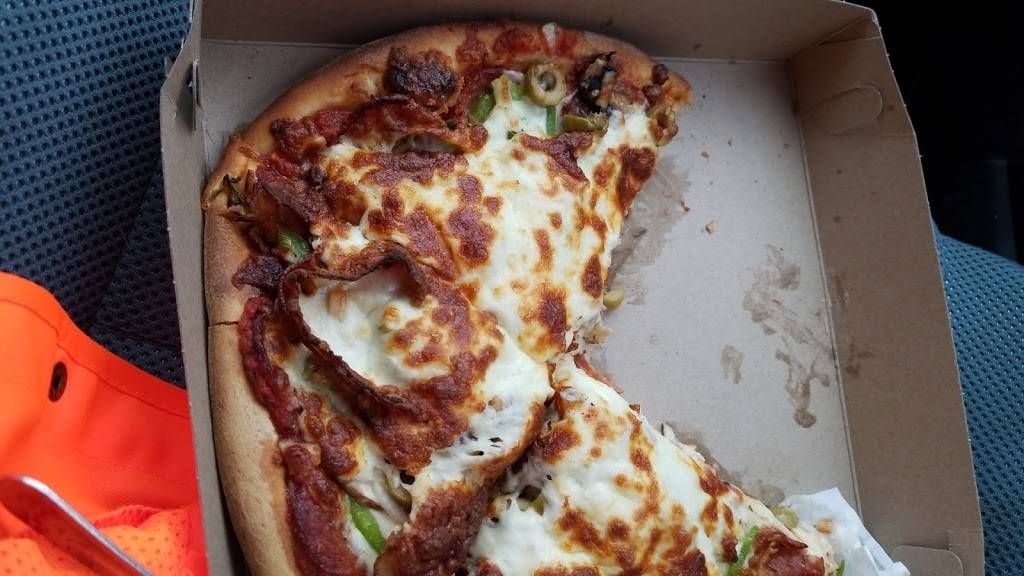 Gatineau Pizza | meal delivery | 344 Rue Main, Gatineau, QC J8P 5K3, Canada | 8196636771 OR +1 819-663-6771