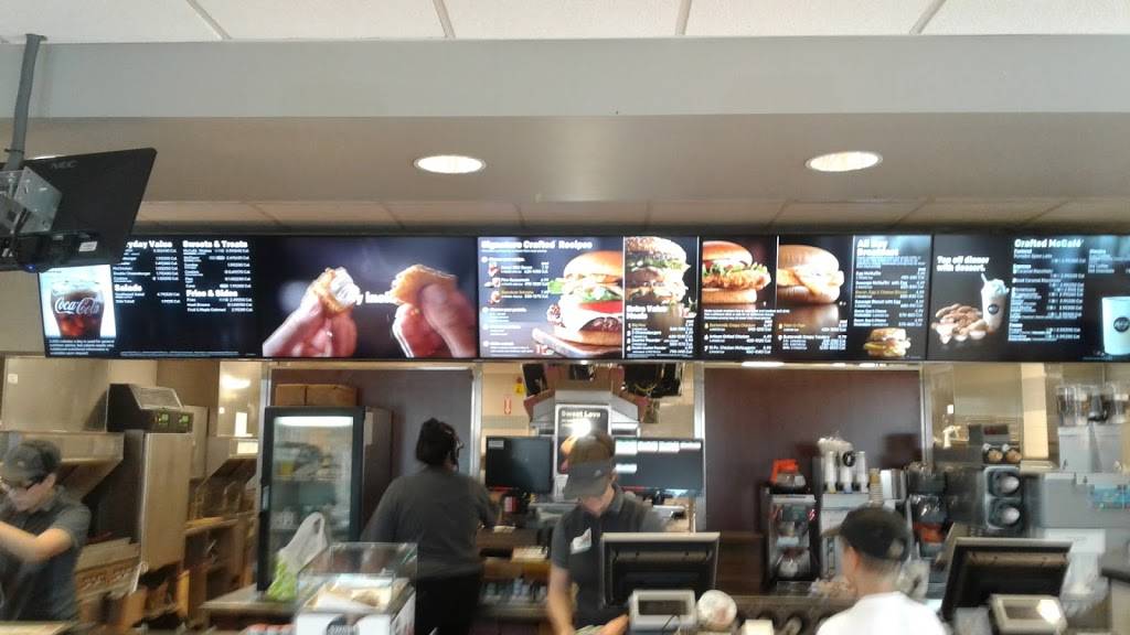 McDonalds | cafe | 110 W 141st St, Glenpool, OK 74033, USA | 9183225357 OR +1 918-322-5357