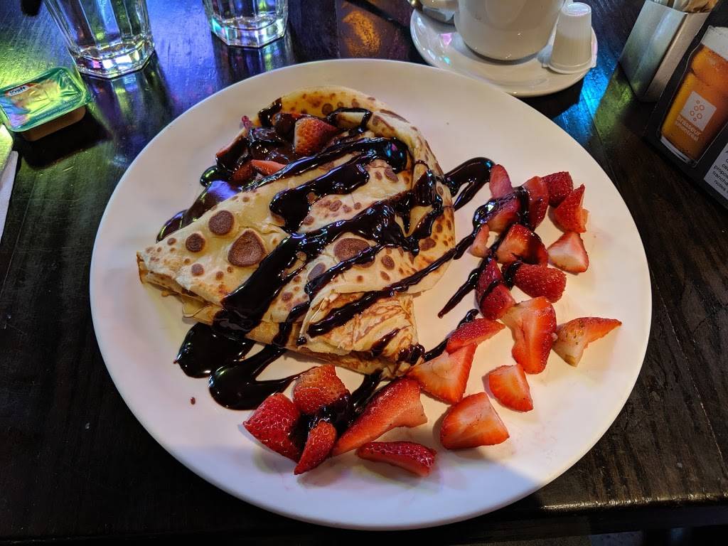 Cosmos Café | 575 Grande Allée E, Québec, QC G1R 2K4, Canada