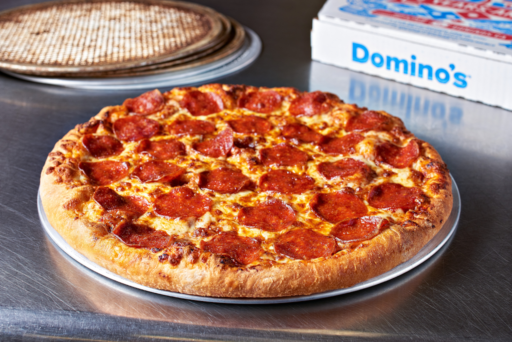 Domino's Pizza | 1354 Innisfil Beach Rd Unit 1, Innisfil, ON L9S 4B7 ...