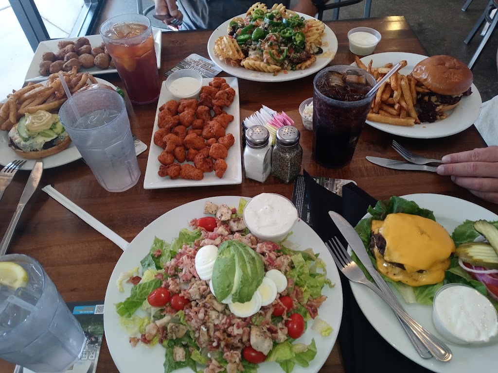 Brewers Restaurant & Sports Bar 2331 S Avenue B, Yuma, AZ 85364, USA