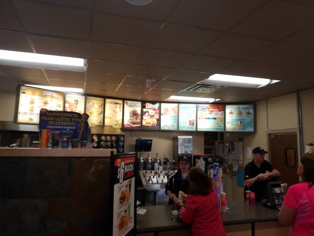 Dairy Queen Grill & Chill | restaurant | 100 W Pine St, Eagle River, WI 54521, USA | 7154798511 OR +1 715-479-8511