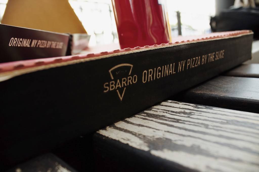Neighborhood Sbarro | meal takeaway | 4007 Broadway, New York, NY 10032, USA | 3473846150 OR +1 347-384-6150
