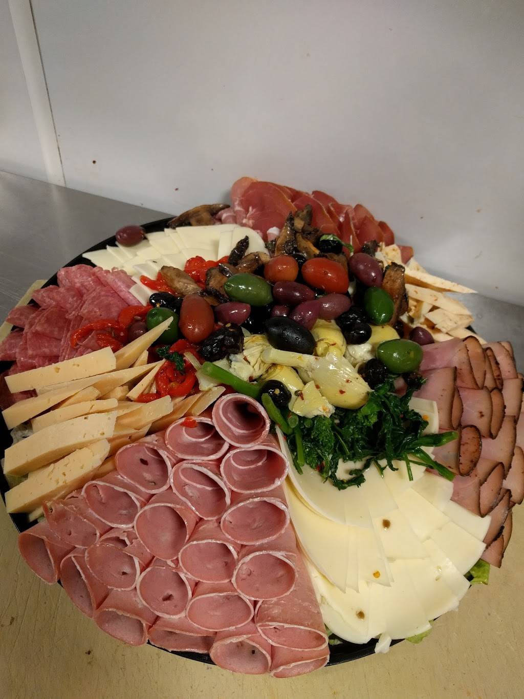 Gaetanos Deli | restaurant | 1713 Post Rd E, Westport, CT 06880, USA | 2039551852 OR +1 203-955-1852