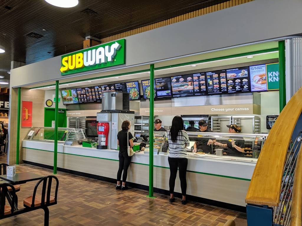 Subway at the University Centre | restaurant | 60 Reynolds Walk, Guelph, ON N1G 1Y4, Canada