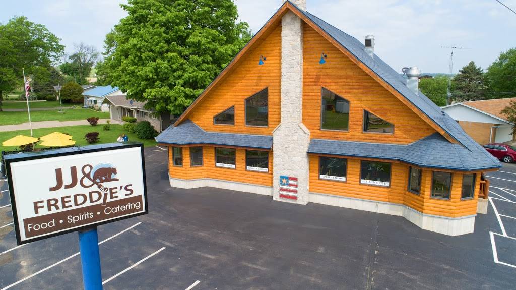 JJ & Freddies | restaurant | 211 W North Ave, Stockton, IL 61085, USA | 8159472798 OR +1 815-947-2798