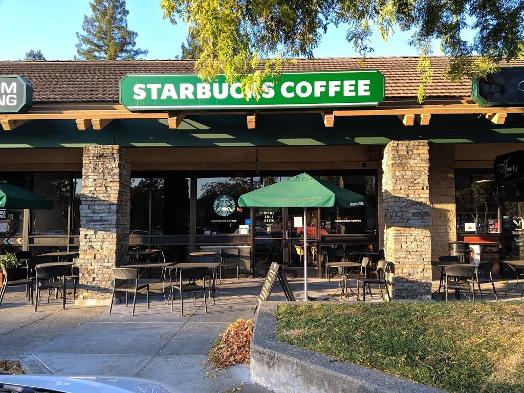 Starbucks | cafe | 1075 Vine St, Healdsburg, CA 95448, USA | 7074310509 OR +1 707-431-0509